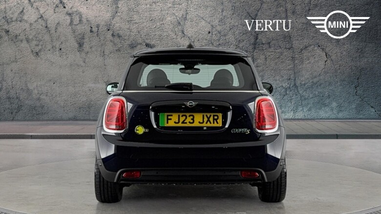 MINI Hatchback 135kW Cooper S Level 3 33kWh 3dr Auto Electric Hatchback